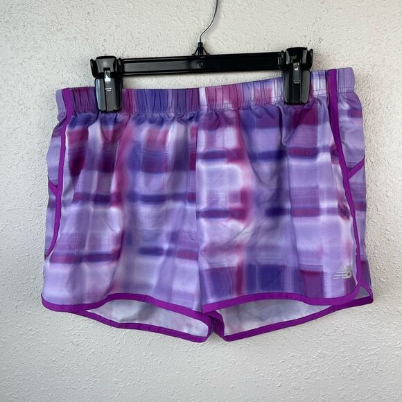 New Balance Athletic Shorts Size L EUC - Picture 1 of 5
